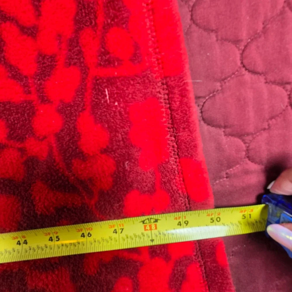 N/A blanket throw